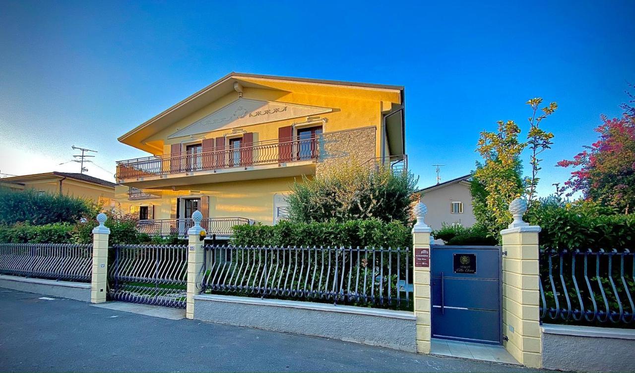 Villa Elena Дезенцано-дель-Гарда Экстерьер фото